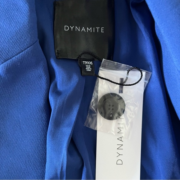 Dynamite cropped blazer and skirt set - Picture 2 of 7